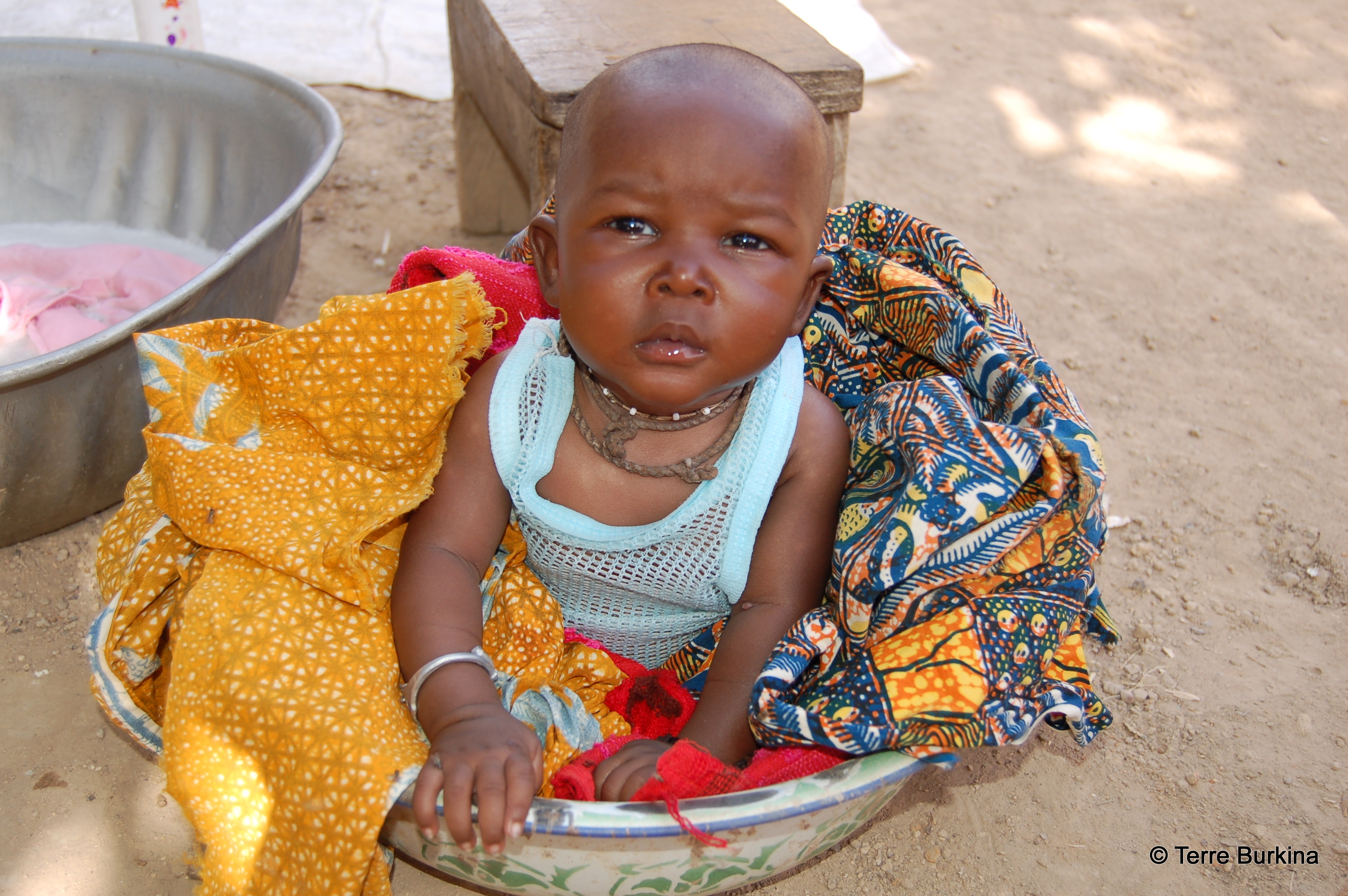 5e39d9bf94c06_02-Enfants Burkina002.JPG